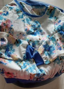 Lightweight summer / monsoon top for women