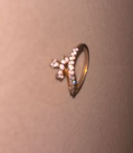 Sparkling Gemstone Ring