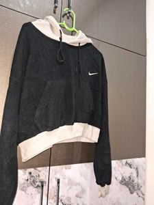 Nike Two-Tone Cropped Hoodie