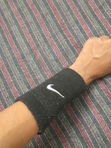 Nike Hand Band