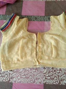 Border Saree With Blouse