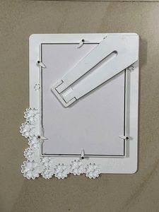 Japanease Photo Frame with 3D Floral Design