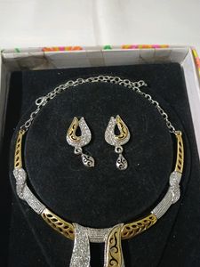 Necklace Set