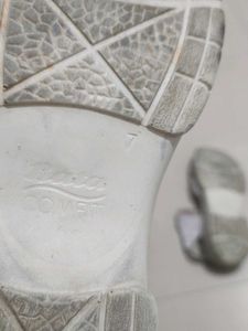 BATA Comfortable Beige Sandals