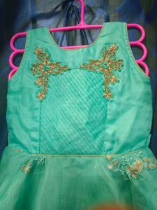 Girl&#39;s Embellished Aqua Dress