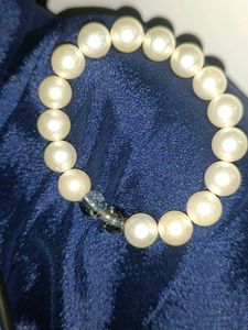 White⚪ Black⚫ Bracelet