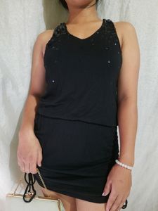 Black Bodycon Dress