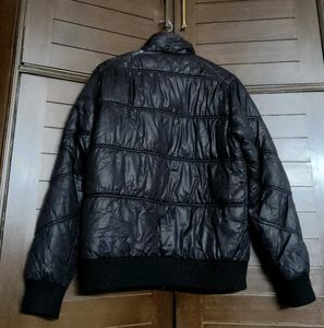 Men Stylish Black puffer Jacket