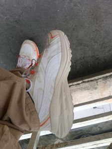 Puma Sneakers - Like New