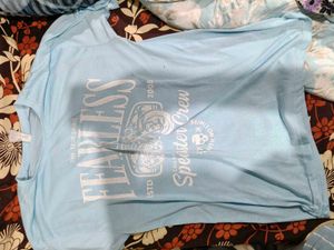 graphic tees set of 4- XL