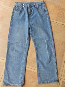 Light Wash Straight Jeans