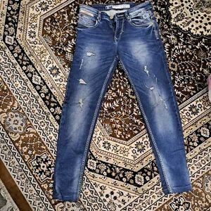 Nostrums Jeans