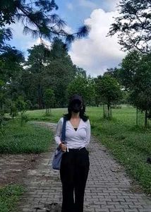 wrap cardigan . knot tie top.