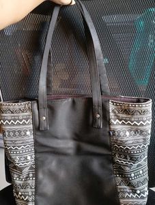 Stylish Tote Bag