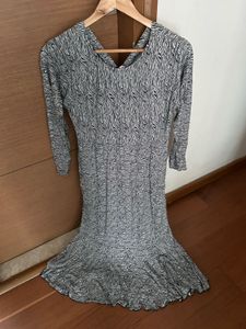 Patterned Midi Maternity Wear Dress With Pockets