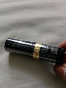 Revlon Superlustrous- Matte 001. Nude attitude