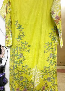 Pakistani Elegant Kurta Set