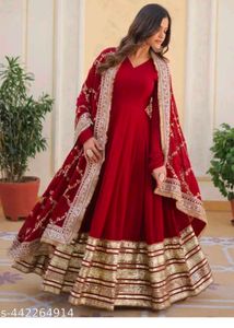 Trendy Designer ❤️Anarkali Kurta Set For Women