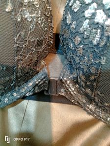 🌸Victoria&#39;s Secret Gray Bra 🌸