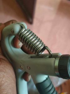 Adjustable Hand Grip