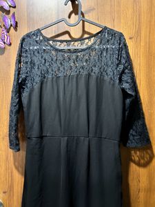 Elegant Black Lace Maxi Dress