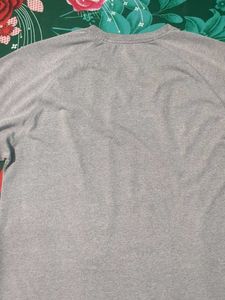 Adidas Tshirt