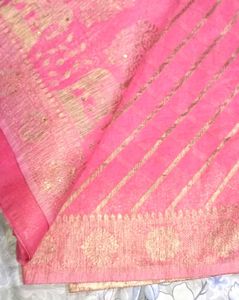 Pink & Gold Saree - Elegant Traditional Wear