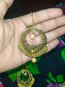 Earrings With Mang teeka!!!
