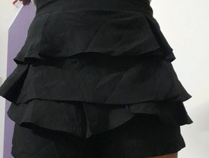 Mini Skirt with Shorts.