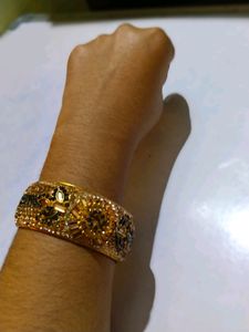MULTI COLOUR BANGLES (kangan)