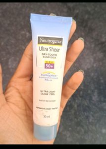 NEUTROGENA ULTRA SHEER DRY TOUCH SUNBLOCK SPF - 50