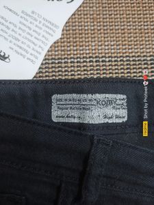 32 Size Women Straight Jeans