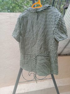 Houndstooth Short Sleeve Blazer