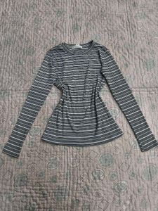 Forever 21 Striped Long Sleeve Top