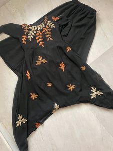 Black Embroided Kurti Lehnga Set