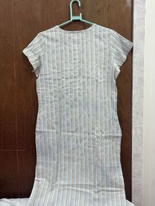 Striped Kurta Set With Pants