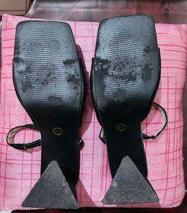 Shoetopia Heels
