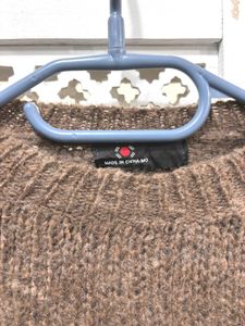 ✈️ Imported Brown Cropped Knit Sweater ()