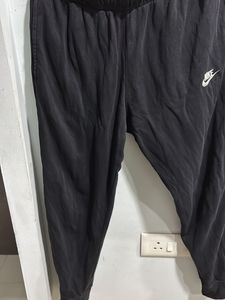 NIKE JOGGER