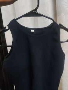 Black Ribbed Tank Top