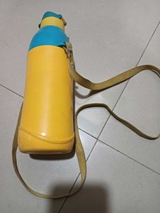 Water bottle