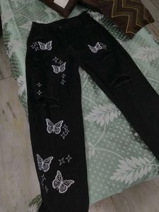 Black Urbanic Embroidery Denim Jeans For Women