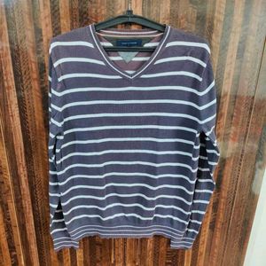 Authentic Tommy Hilfiger Pullover - Chest 40