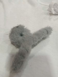 Grey Pinterest Style Clutcher Clip!