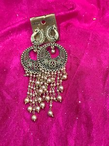 choose any earrings
