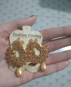 Earings
