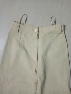 Combo Of Cream Jeans And Black White Checks Shirt