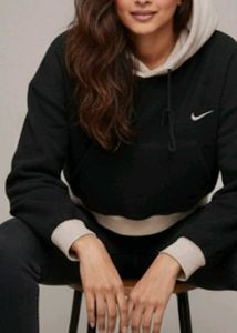 🎊🎆🎄🎉Sale Nike Two-Tone Cropped Hoodie