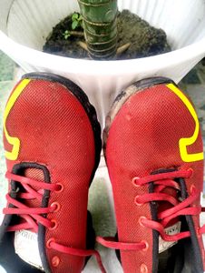 📍Red Sneakers📍
