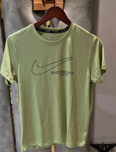 Womens Drifit Tshirt